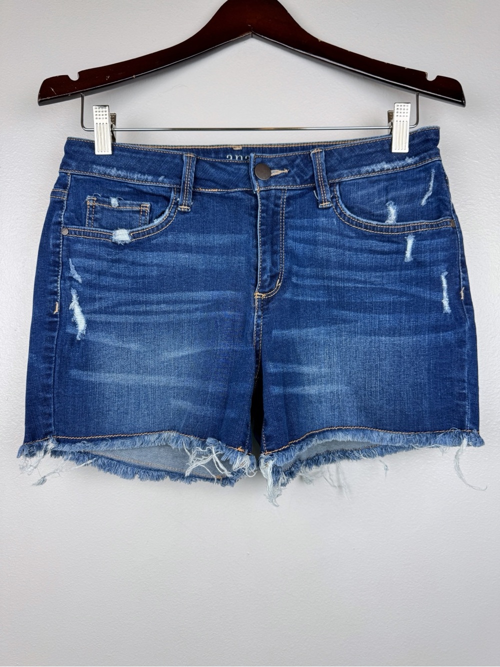 A.n.a A New Day Distressed Cut Off Denim Jean Shorts Frayed Hem Size 8